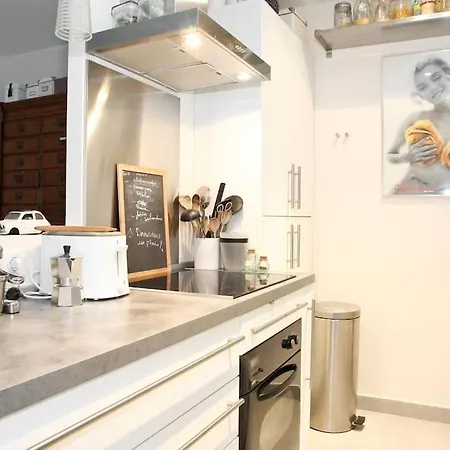 Sous Les Toits 아파트 파리