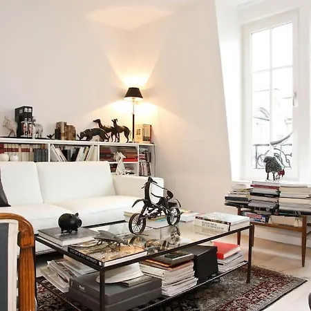Lägenhet Sous Les Toits