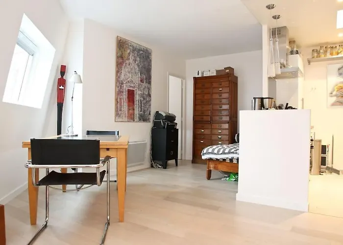 Appartement Sous Les Toits Paris